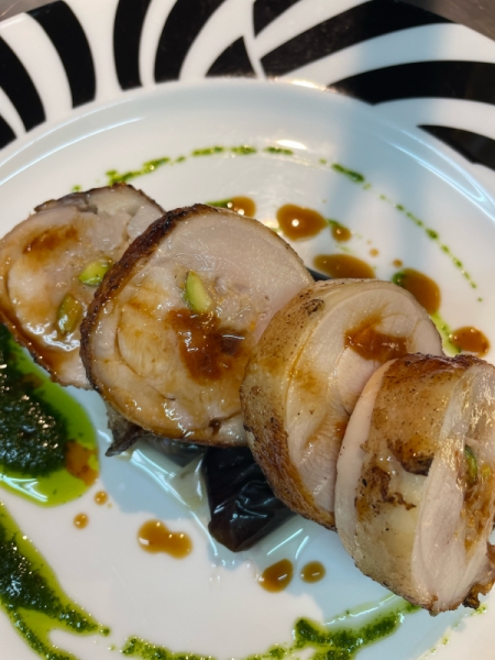 桜姫どりのガランティーヌ